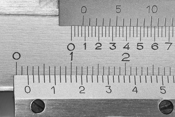 dial vernier calipers