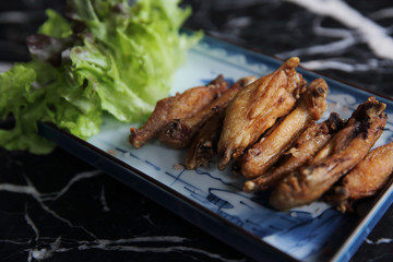 Fried chicken wings
