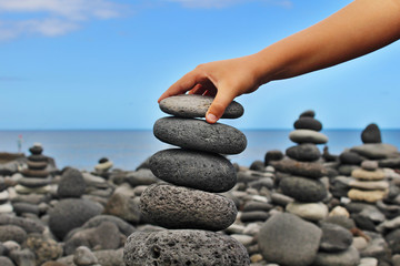 Hacer cairn