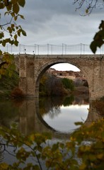 Fototapeta na wymiar Bridge in Toledo