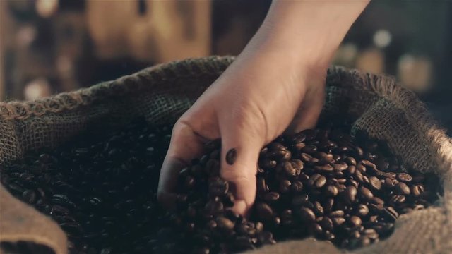  High quality video of taking coffee beans in real 1080p slow motion 250fps