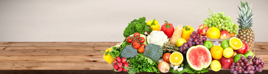 Obraz na płótnie Canvas Vegetables and fruits background