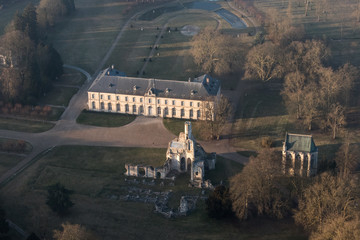 Vue aérienne du Château d'Ermenonville - 60