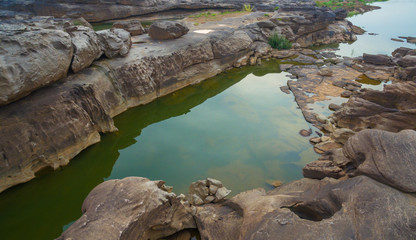 Fototapeta premium 3000 bok unseen beautiful rock of Mekong