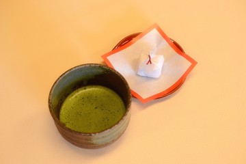 お抹茶と和菓子
