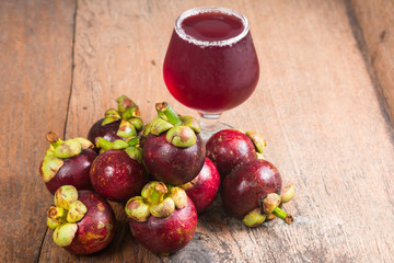 Mangosteen and juice Fresh from the Garden 
