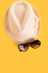 Summer woman's hat and glasses