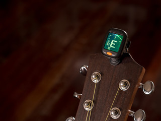 tuner for Guitar , E sound, sixth string, clip on guitar head