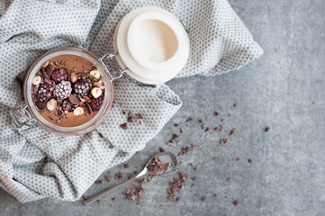 Obraz na płótnie Canvas Chocolate Protein Smoothie Bowl (Jar)
