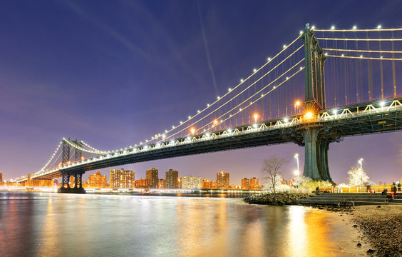 Manhattan bridge in New York City