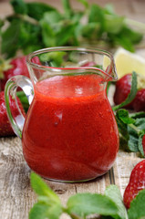 Strawberry fresh sauce