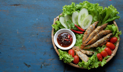Vietnamese food, fried fish