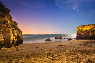 Strand von Lagos bei Nacht