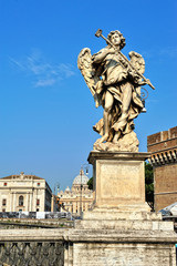 Obraz premium Statue of Angel at the Castel Sant'Angelo in Rome,