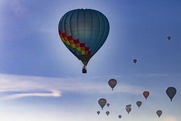 Balloons soar over Southern California winery and vineyards