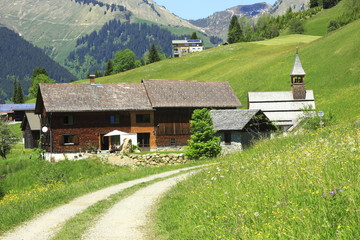 Fototapeta na wymiar Panoramaweg Ludescher Berg