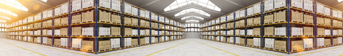 Panorama von großem Lagerhaus mit Regalen