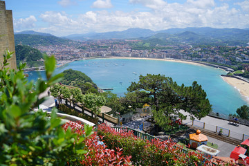 Fototapeta premium La Concha, San Sebastian Bay from Mount Igueldo