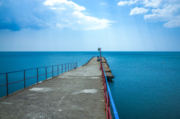 Pier, promenade sea