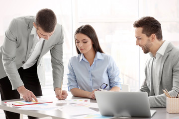 Business people working in office © Africa Studio