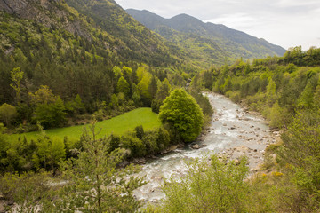 Fototapeta na wymiar Hiking in torla ordesa, pyrenees of huesca