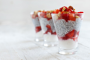 Chia pudding Strawberry parfait