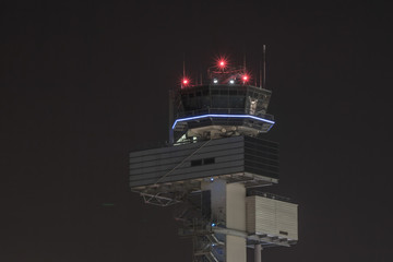 Tower Flughafen DUS
