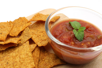 Corn chips with Salsa dipping 