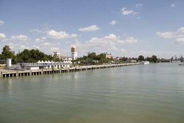 Fototapeta premium Fleuve Guadalquivir à Séville, Espagne