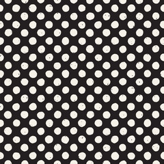 Hand drawn style ethnic seamless pattern. Abstract geometric tiling background in black and white. Vector freehand doodle texture.