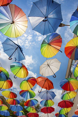 Fototapeta na wymiar Renkli Şemsiyeler