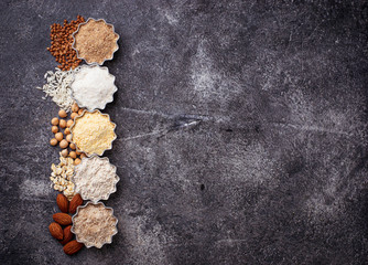 Obraz na płótnie Canvas Selection of various gluten free flour