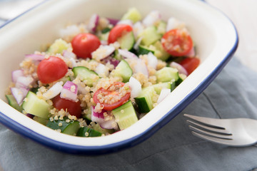 キヌアのサラダ　Quinoa Salad
