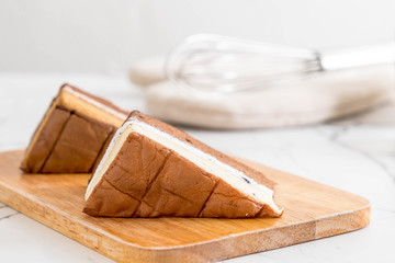two tone chiffon cake