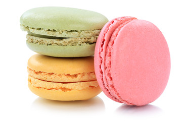 Macarons Macaroons Kekse Nachtisch Dessert aus Frankreich Freisteller