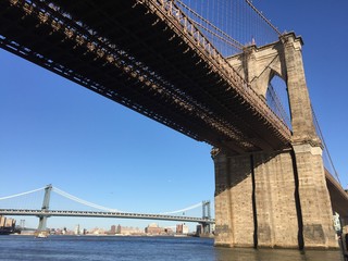Brooklyn bridge and Manhattan bridge with clearly blue sky