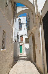 Obraz premium Alleyway. Cisternino. Puglia. Italy. 