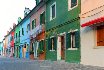 Fototapeta na wymiar Colorful houses on the island of Burano near Venice in Italy in