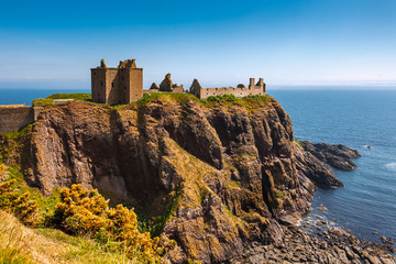 Dunnottar Castle with clear sky in Stonehaven, Aberdeen, Scotland - 158729522