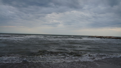 Stürmische Wellen Italien 