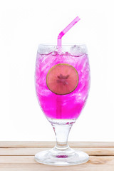 Butterfly pea water lemon juice.butterfly pea is a herb that is used as a drink.