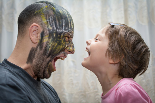 Daddy make up time