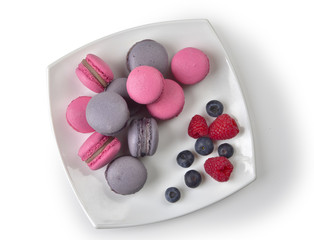 macarons al mirtillo e al lampone