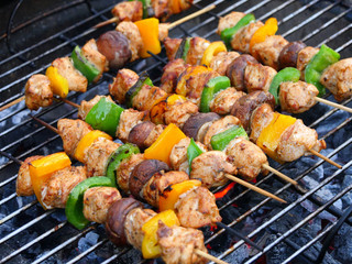 brochettes au barbecue