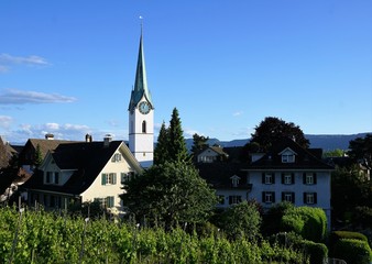 Fototapeta na wymiar Kirche in Zollikon Zürich 