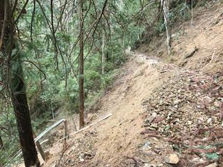 Naklejka na ściany i meble trail through landslide on mountain slope