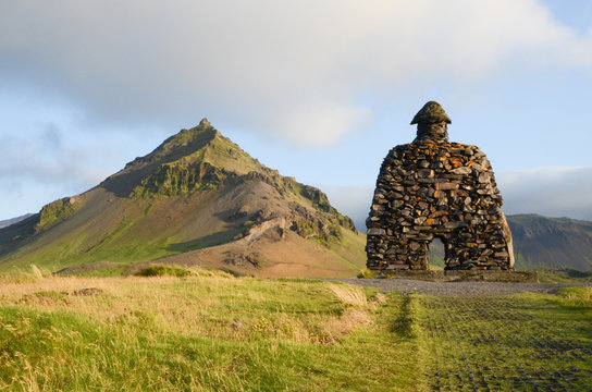 B&aacute;r&eth;ur Sn&aelig;fells&aacute;s