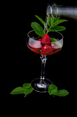 Erdbeeren im Sektglas