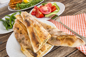 Türk Yemekleri; Pide Lahmacun