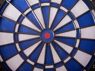 blue and white dartboard